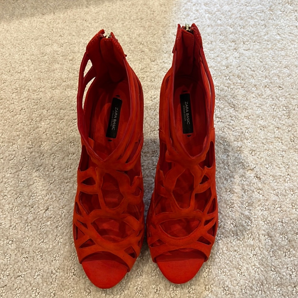 Brand new heels